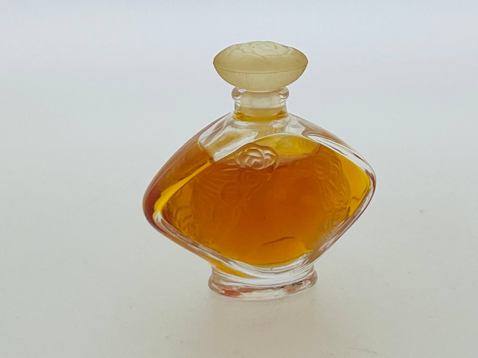 Le Baiser, Lalique 1999 Eau De Parfum Miniatur 5 Ml von Etsy - VintagePerfumeShop