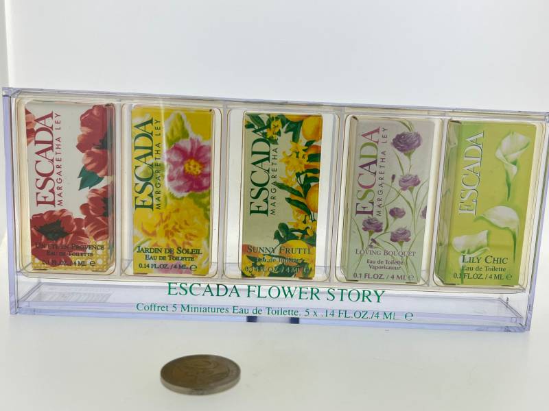Set Escada 5 Miniatur Eau De Parfum, Lily Chic, Loving Bouquet, Sunny Frutti, Jardin De Soleil, Un Été En Provence Ml von Etsy - VintagePerfumeShop