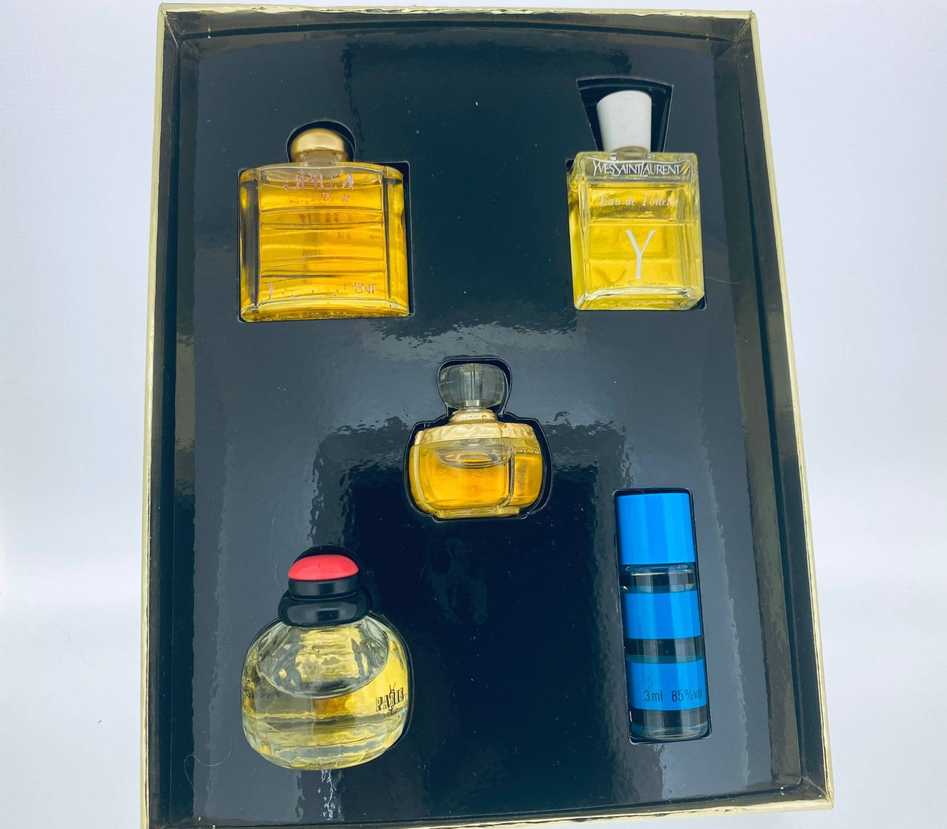 Set Yves Saint Laurent 5 Miniparfum - Opium, Y, Paris, Rive Gauche, Yvresse Champagne Ml, 7 Ml Set Yves Saint Laurent 5 Miniparfum - Opium, Y, Paris, Rive Gauche, Yvresse Champagne Ml, 7 Ml von Etsy - VintagePerfumeShop
