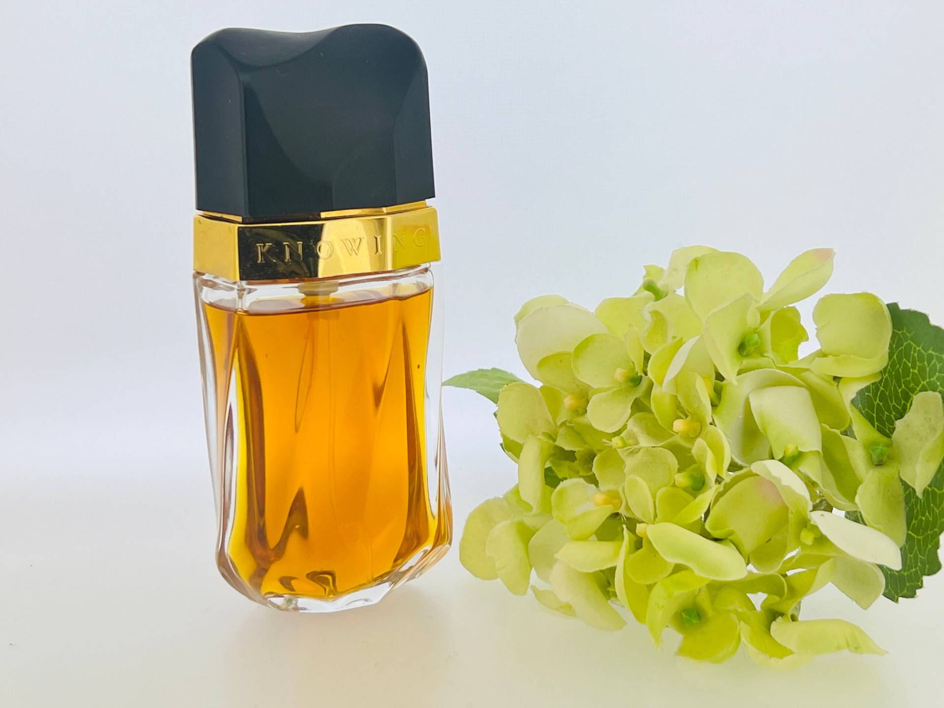 Vintage Knowing Von Este Lauder | Eau De Parfum | 1988 75 Ml 95 % Voll von Etsy - VintagePerfumeShop