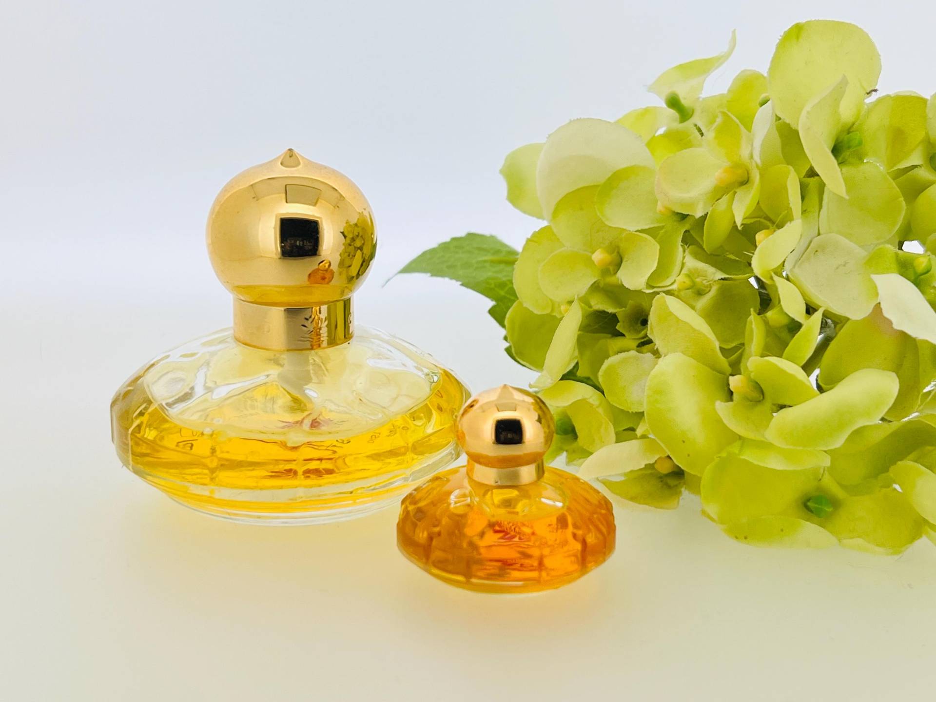 Vintage Miniatur, Cašmir, Chopard 1991 Eau De Parfum Miniatur 5 Ml + Eau Parfum 30 Vintage Miniatur, Cašmir, Chopard 1991 Eau De Parfum Miniatur 5 Ml + Eau Parfum 30 von Etsy - VintagePerfumeShop
