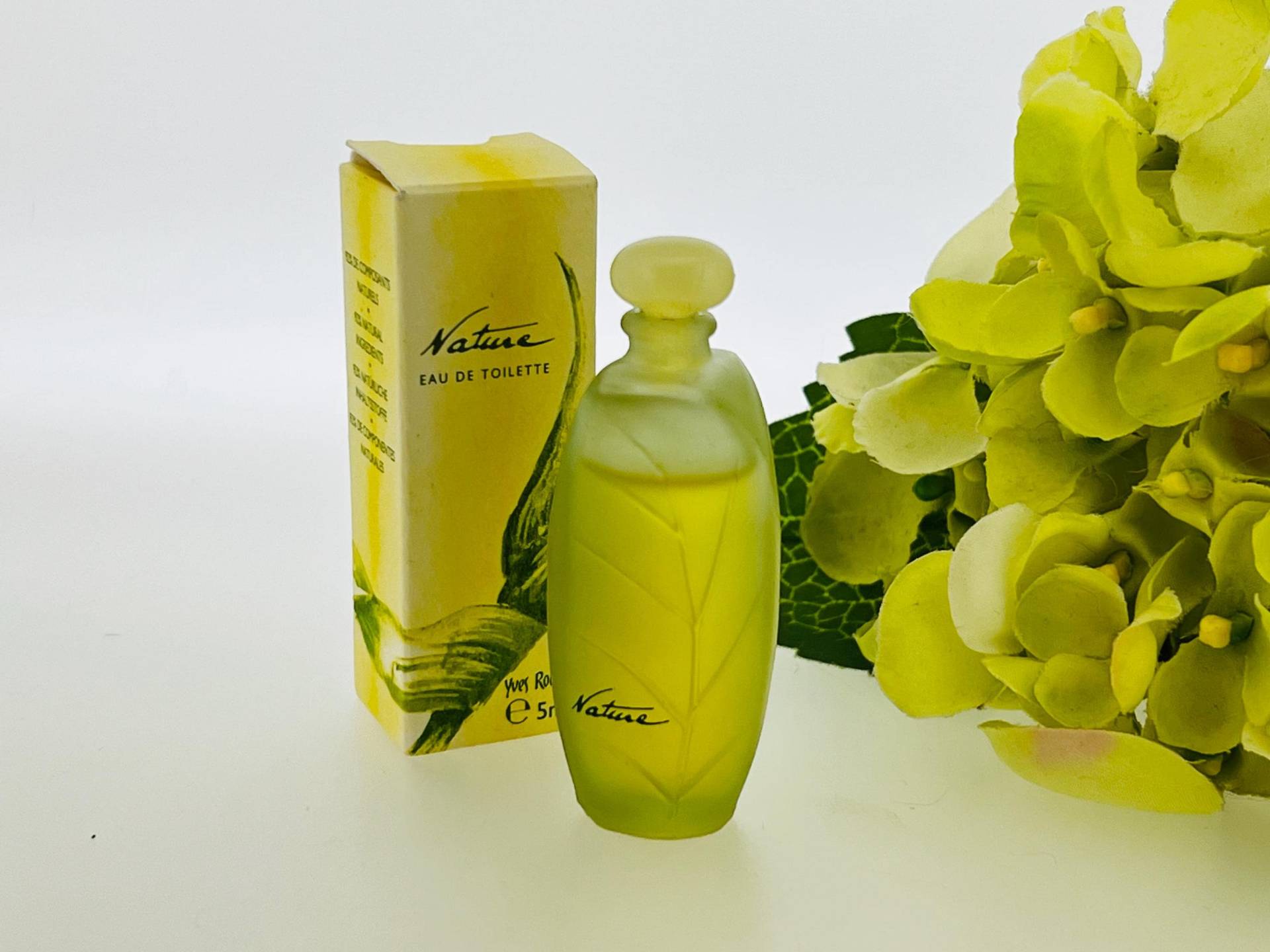 Vintage Natur Yves Rocher 2000 Eau De Toilette 5 Ml Vintage Natur Yves Rocher 2000 Eau De Toilette 5 Ml von Etsy - VintagePerfumeShop