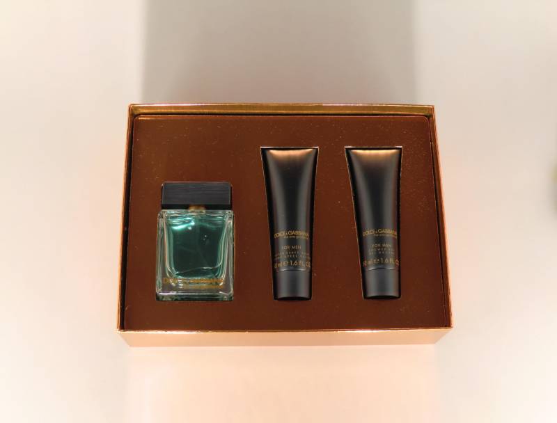 Dolce & Gabbana The One Gentleman Geschenkset Eau De Toilette 400 Ml./50Ml + After Shave Balsam Duschgel von Etsy - VintageRetroEu