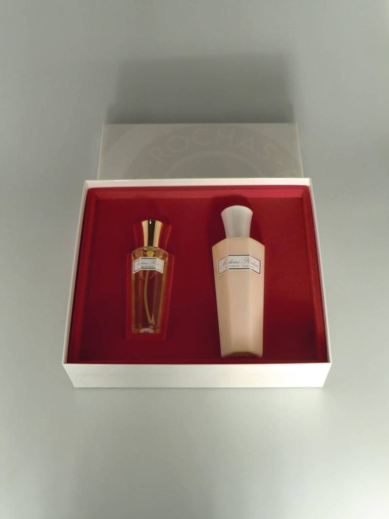 Original Vintage Rochas Madame Geschenk Set Eau De Toilette 1.7 Fl.oz./50Ml + Körperlotion 6, 8 Fl.oz/200Ml Original Vintage Rochas Madame Geschenk Set Eau De Toilette 1.7 Fl.oz./50Ml + Körperlotion 6, 8 Fl.oz/200Ml von Etsy - VintageRetroEu