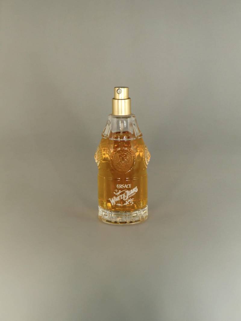 Vintage Gianni Versace Weiße Jeans Frau Eau De Toilette Spray 2, 5 Fl.oz. /75Ml von Etsy - VintageRetroEu
