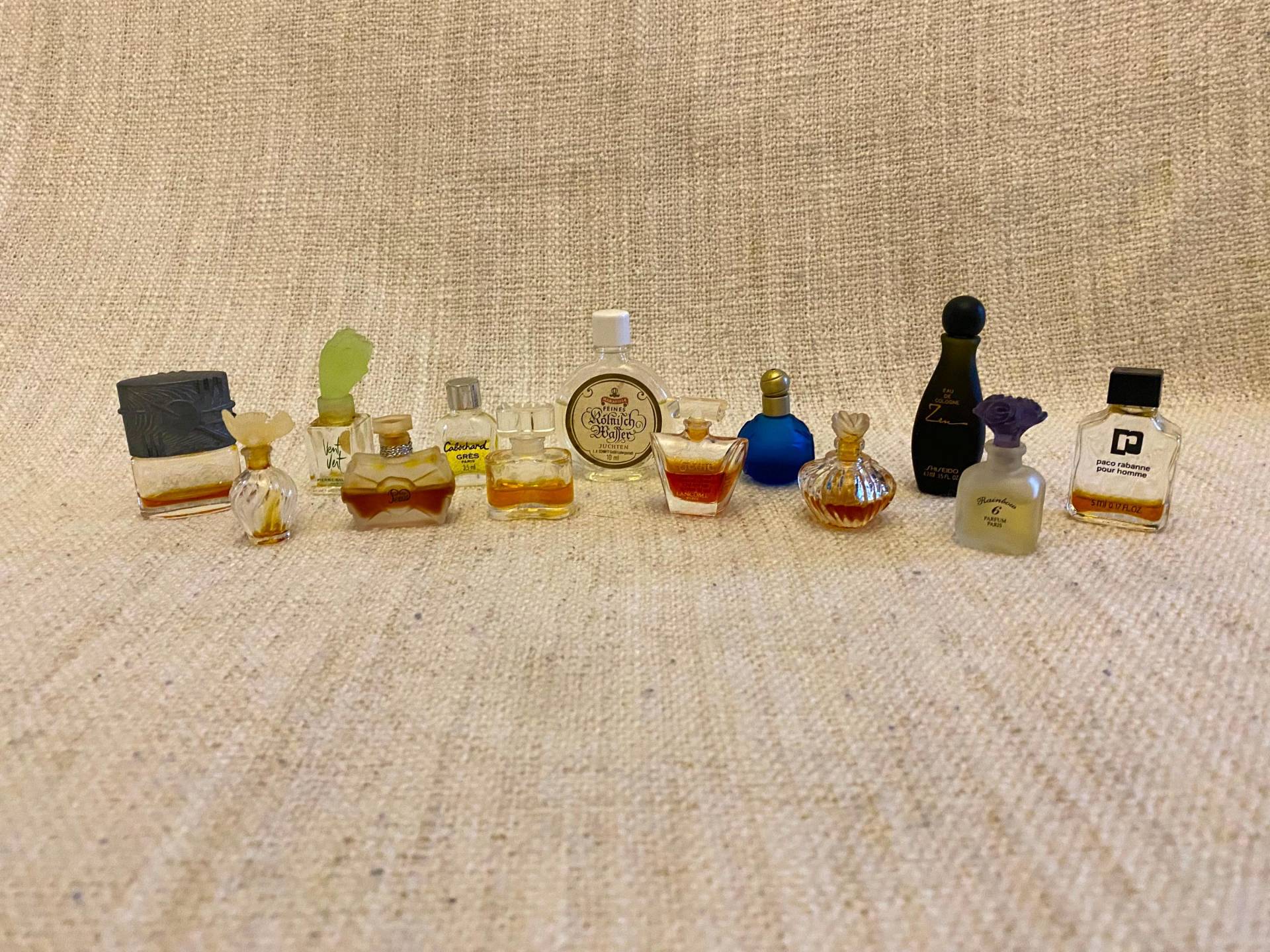Perfume Bottles Set-44 Empty Bottles Lancome, Ispahan, Balmain, Gres & Other Perfumes Perfume Bottles Set-44 Empty Bottles Lancome, Ispahan, Balmain, Gres & Other Perfumes von Etsy - VintageStyleShopDE