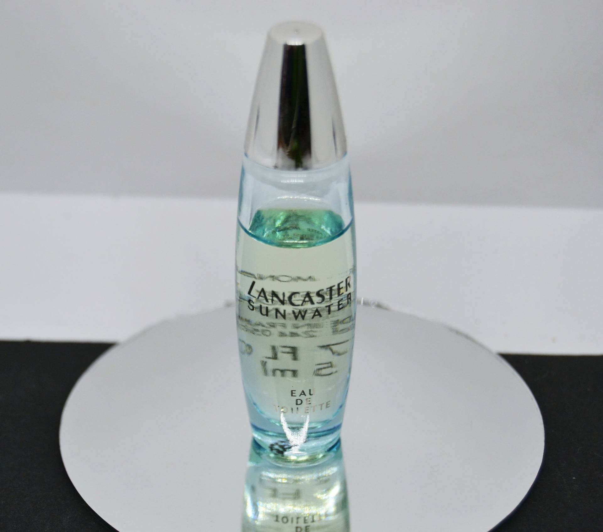 Sunwater De Lancaster, 5 Ml Lancaster, Duftkollektion, Mini-Parfüm, Sammlerminiaturen, Eau De Toilette Mignon 5 Ml, Mignon Sunwater De Lancaster, 5 Ml Lancaster, Duftkollektion, Mini-Parfüm, Sammlerminiaturen, Eau De Toilette Mignon 5 Ml, Mignon von Etsy - VintageTesorosDiseno