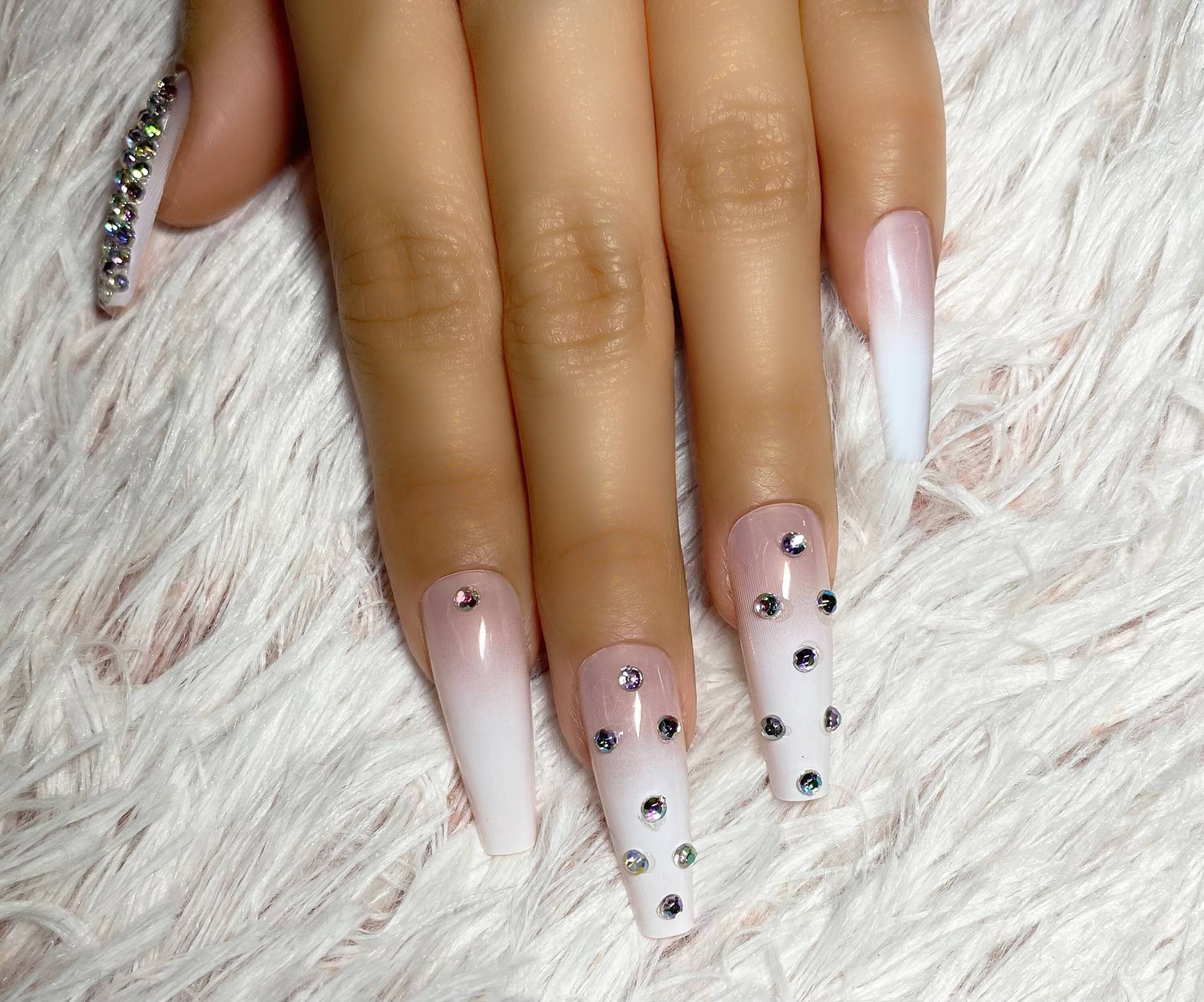 24 Stück Rosa Ombre Drücken Sie Auf Die Nägel Mit Bling | Sarg Lang Glänzend 24 Stück Rosa Ombre Drücken Sie Auf Die Nägel Mit Bling | Sarg Lang Glänzend von Etsy - Wackazz