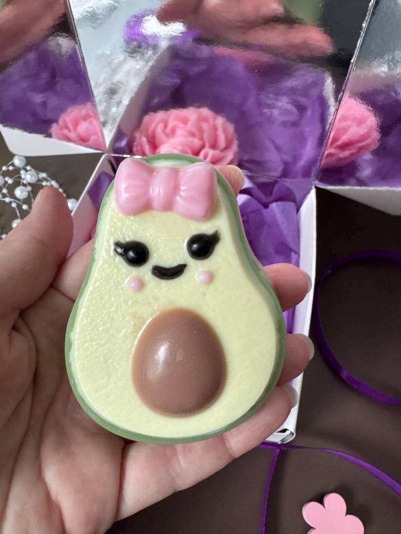 Handgemachte Avocado-Seife Mit Geschenkbox - Wahlweise Fruchtigem Duft | Vegane Sommerseife & Geschenkidee von Etsy - WagnerSeifeSouvenir