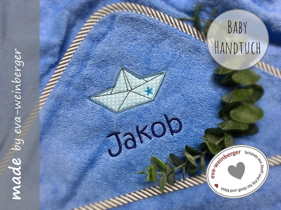 Kapuzenhandtuch Mit Namen Papierboot Papierschiff Geschenk Zur Taufe Geburt Babyparty Geburtstag Babyshower Babyhandtuch von Etsy - WeinbergerDesign