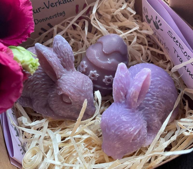 Ostergeschenkbox Seerose, Zwei Seifenhasen Mit Osterei Verschenkfertig Verpackt in Kraftpapierbox von Etsy - Welttante