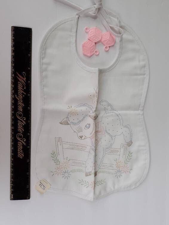 Vintage Baby Slow Stitch Lätzchen Projekt, Umriss Lamm Lätzchen, Stickerei Handarbeit, Handgefertigtes Diy Geschenkidee, Babyparty von Etsy - WhiteRobinVintage