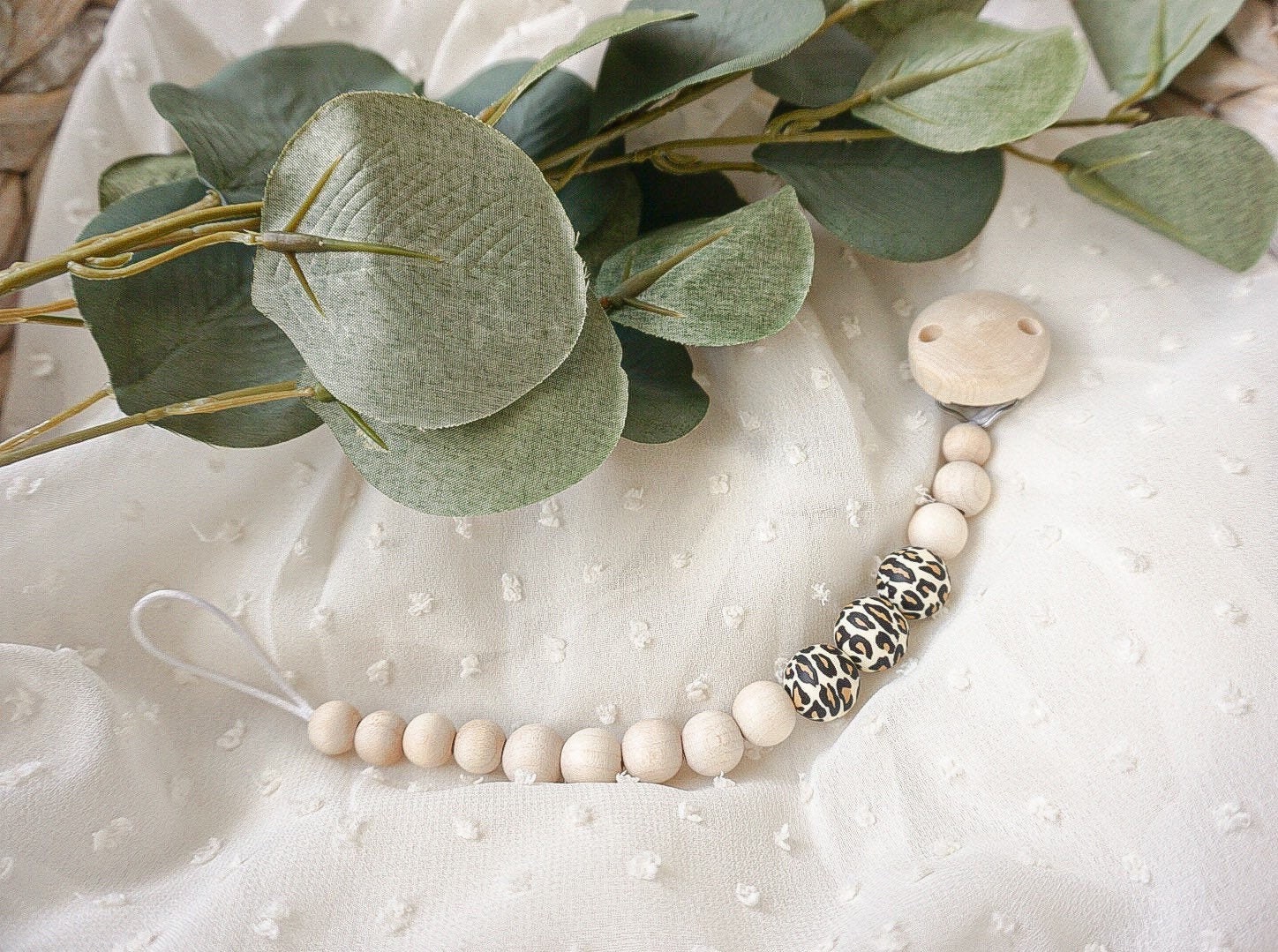 Schnullerkette "Leo' Schnullerkette "Leo' von Etsy - Whitemaystore