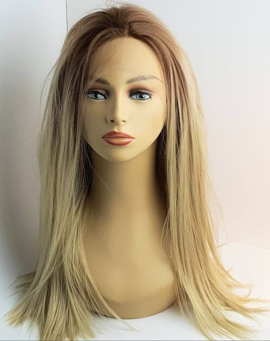 Blonde Ombre Lace Front Perücke, Dunkel Bis Hell Beige Strukturierte Schichten, Flexibles Teil, Perücke von Etsy - WigCraving