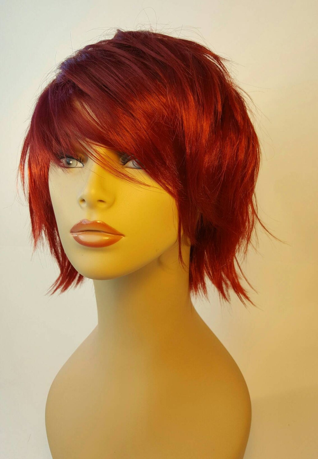 Kurze Rote Perücke, Weinrote Kurzer Bob Mit Zotteligen Schichten, Kurze Strukturierte Gesichtsrahmenschichten, Perücke von Etsy - WigCraving