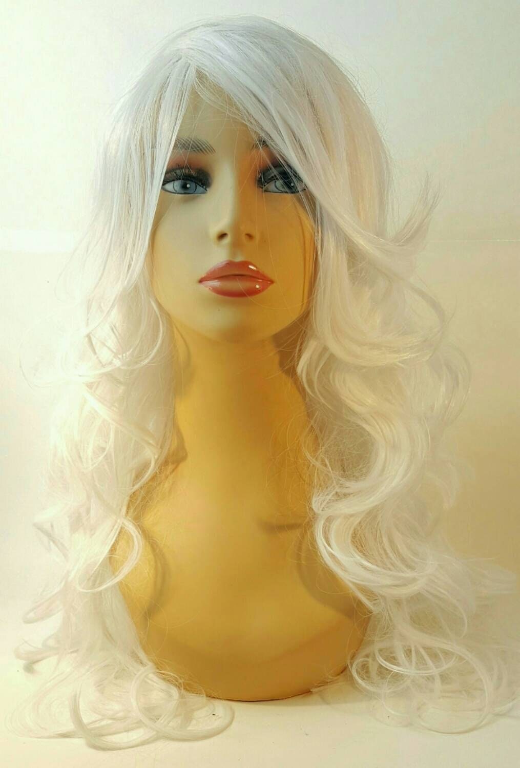 Platinum Perücke, Lange Blonde Hinter Der Schulter Gewellte Weiße Perücke Mit Seitenteil Und Langen Strukturierten Schichten von Etsy - WigCraving
