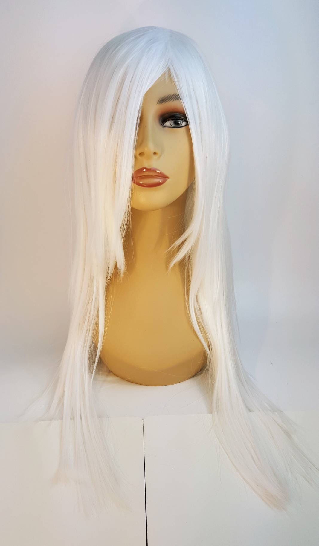 Weiß Blonde Perücke, Lange Gerade Platin Weiße Layered Platinum Geschichtete Perücken von Etsy - WigCraving