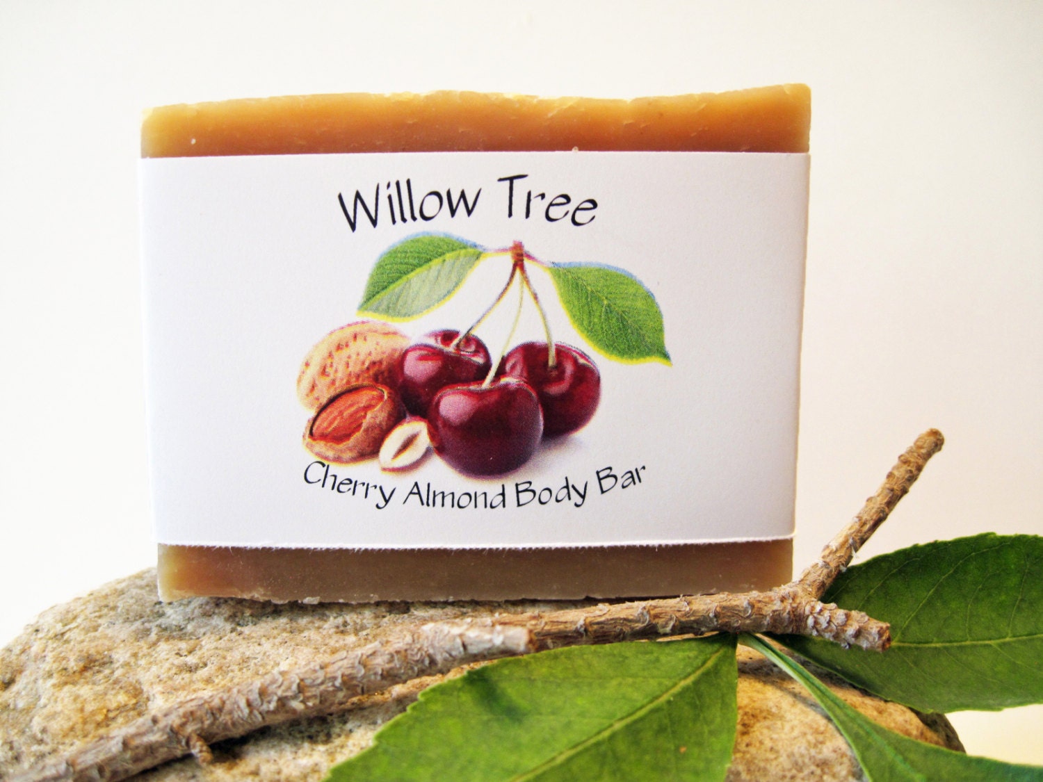 Kirschmandel - Natürliche Bade Body Bar von Etsy - WillowTreeMinerals