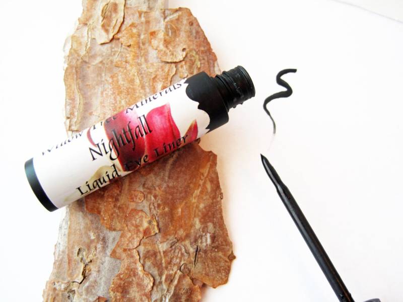 Nightfall - Natürlicher Mineral Eyeliner von Etsy - WillowTreeMinerals