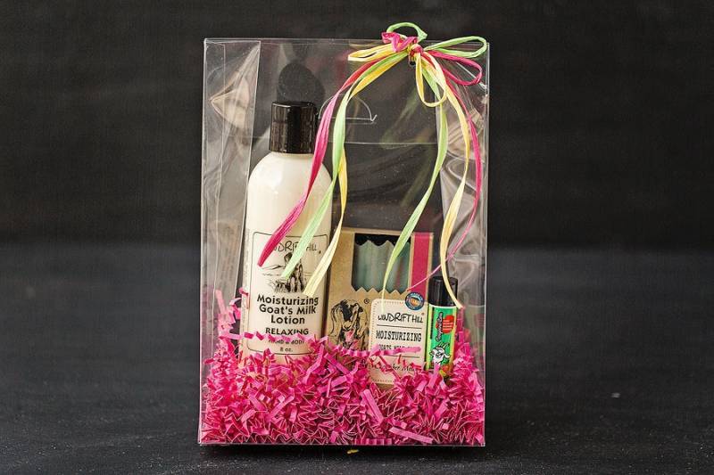 Ziegenmilch Lotion, Ziegenmilchseife, Lippenbalsam Geschenkset von Etsy - WindriftHillMontana