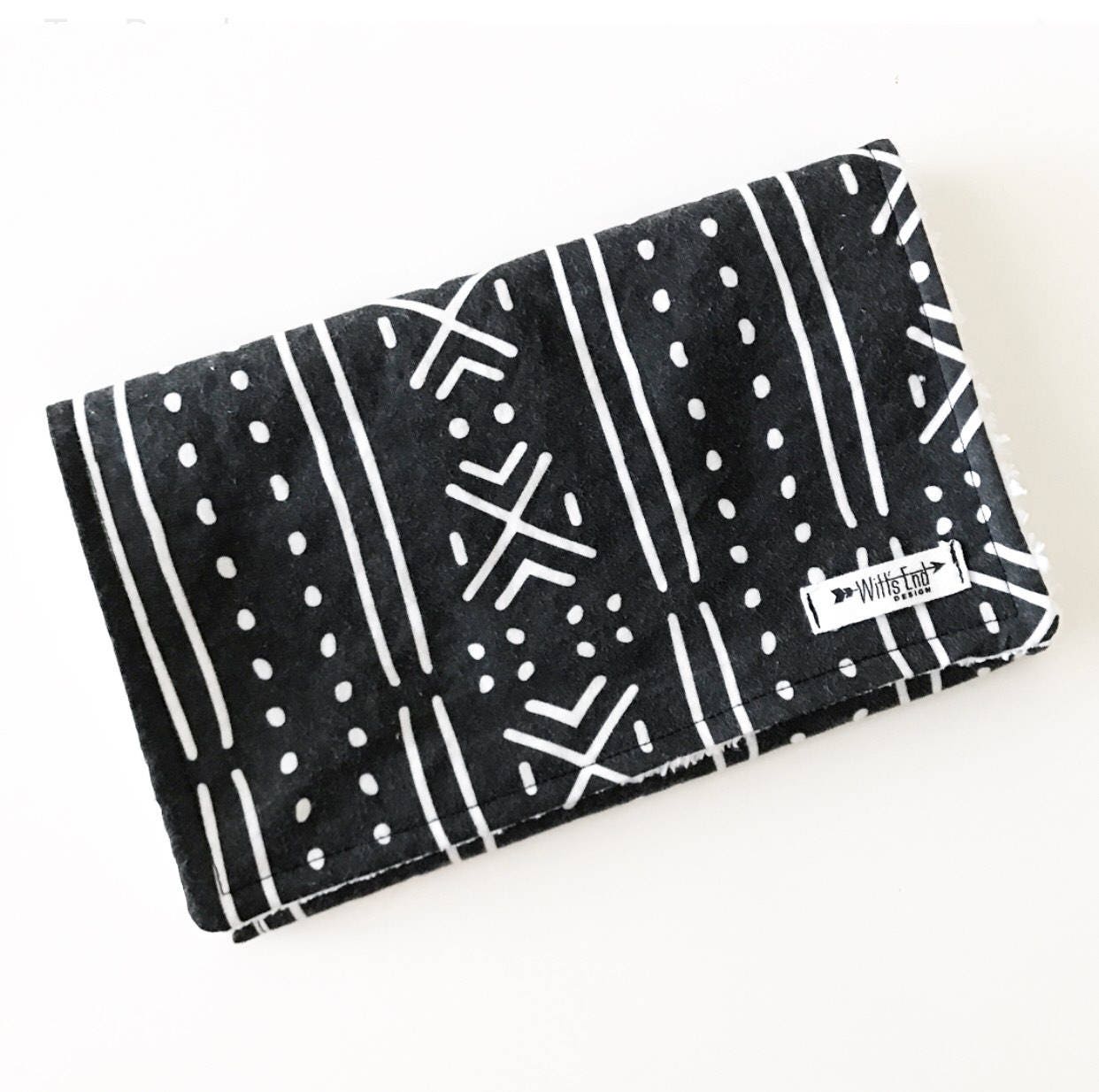 Schwarzes Mundstück Spucktuch, Baumwoll Chenille, Gender Neutral von Etsy - WittsEndDesign