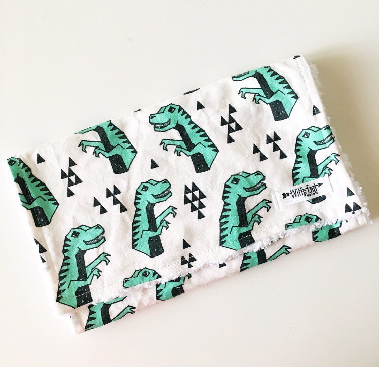 Spucktuch-T-Rex Dinosaurier Spucktuch. Mix & Match Spucktuch - Baby Shower Geschenk. Burp Lappen. Spucktücher. Modernen T-Rex von Etsy - WittsEndDesign