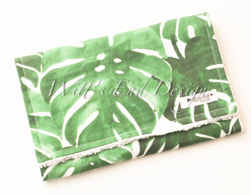 Tropical Palm Spucktuch, Baumwolle Chenille Babypartygeschenk von Etsy - WittsEndDesign