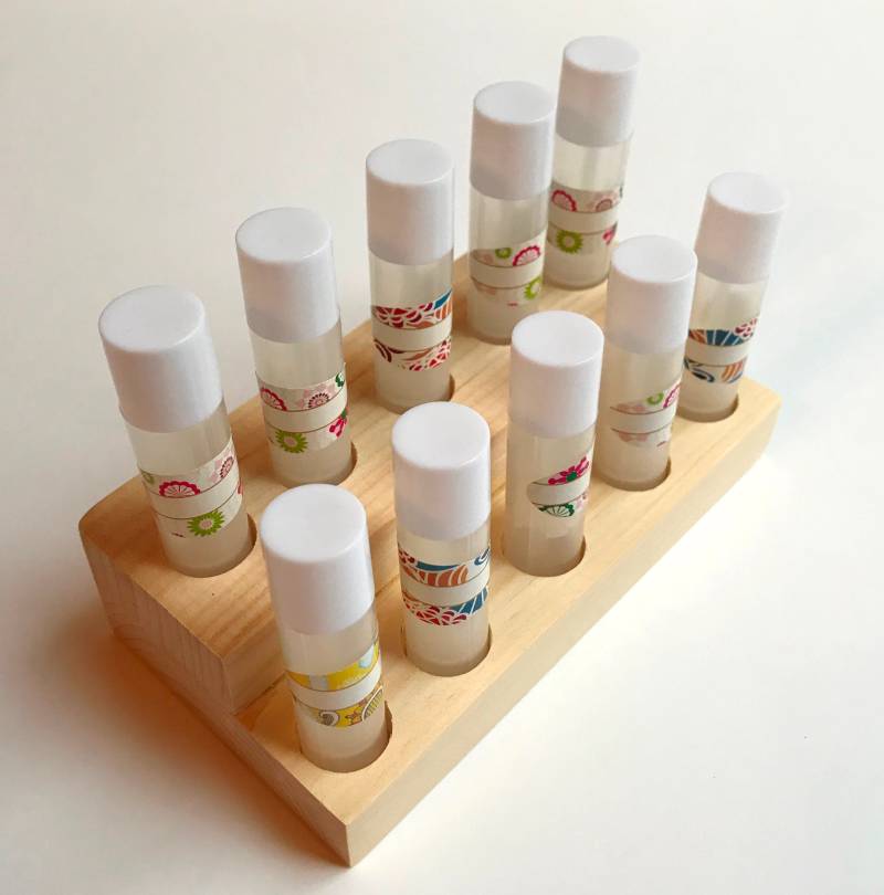 Holz Lippenbalsam Tube Halter Multi Level Display 2-Tier-Lip Balm von Etsy - WolfcreekWoodcrafts