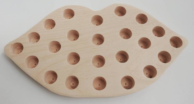 Lippenbalsam-Röhren-Geformte Hölzerne Anzeige Lippen Geformte Lippenbalsam-Anzeige von Etsy - WolfcreekWoodcrafts