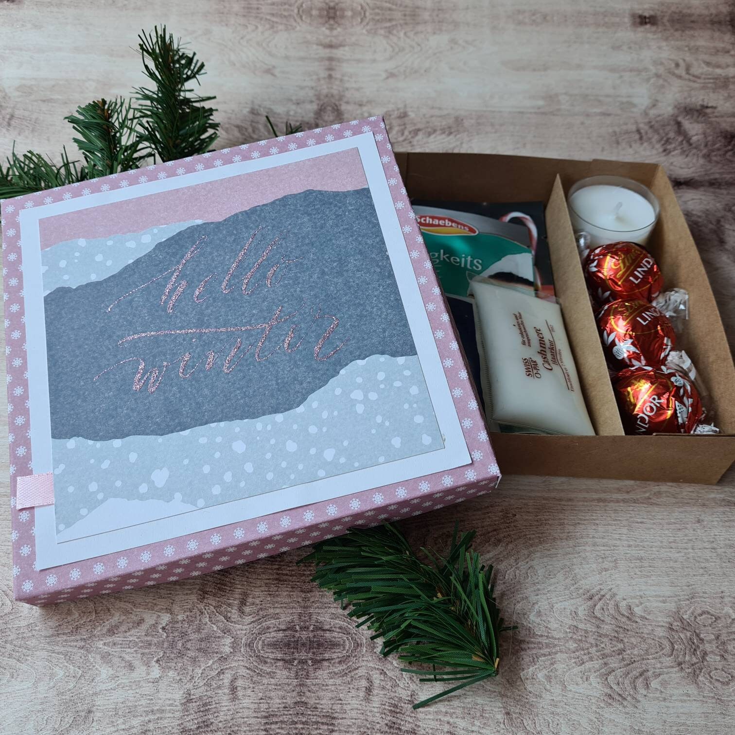 Geschenkbox Wellness, Geschenk, Weihnachten, Mitbringsel, Nikolausgeschenk, Wichtelgeschenk, Freundin, Goodie, Advent Geschenkbox Wellness, Geschenk, Weihnachten, Mitbringsel, Nikolausgeschenk, Wichtelgeschenk, Freundin, Goodie, Advent von Etsy - Wollkenlos