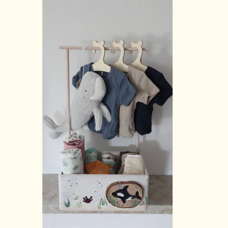 Babygarderobe Handbemalt Individuelle Und Personalisierte | Jedes Ein Unikat von Etsy - WondoraHandmade