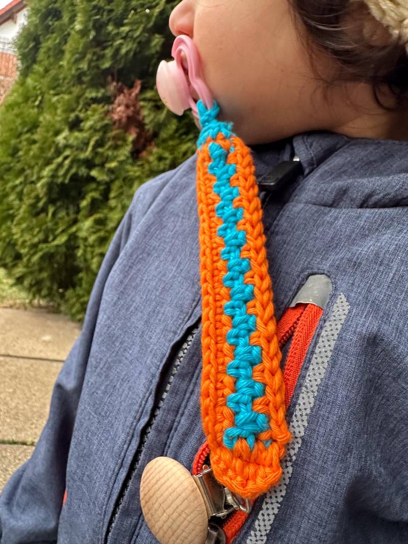 Schnullerkette Schnullerkette von Etsy - WovenWildsStudio