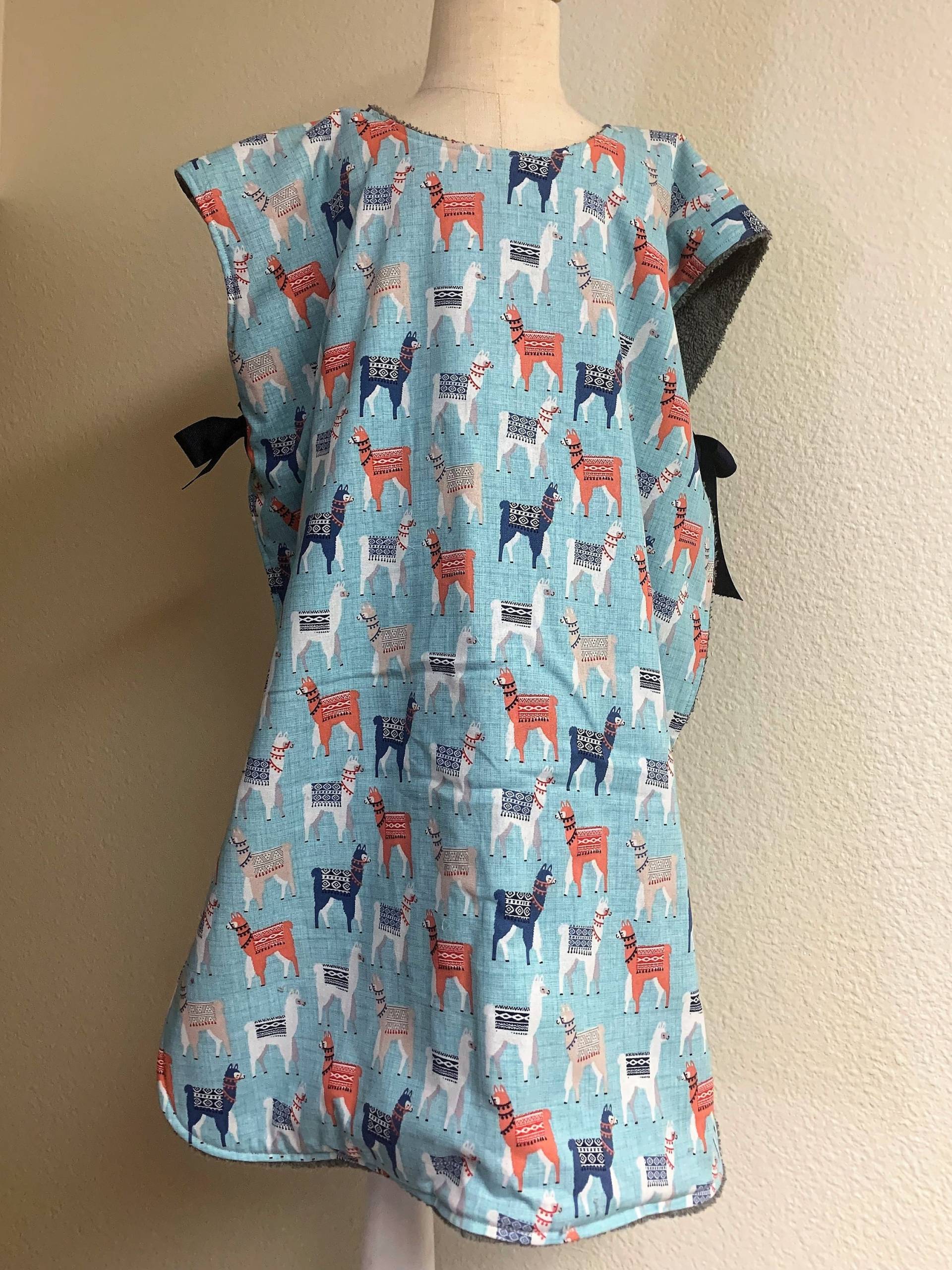 Spezielle Bedürfnisse Lätzchen-Big Kid Extra Lange Lätzchen Kittel Schürze-Kein Drama Lama Stoff-Wren Riley Designs von Etsy - WrenRileyDesigns