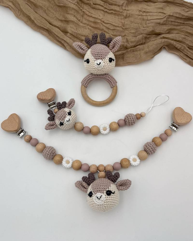 Handgemachtes Baby-Reh-Set | Schnullerkette, Kinderwagenkette & Rassel Personalisierbar Mit Namen Oder Buchstaben Geschenk Geburt von Etsy - WunderherzchenbyAnja