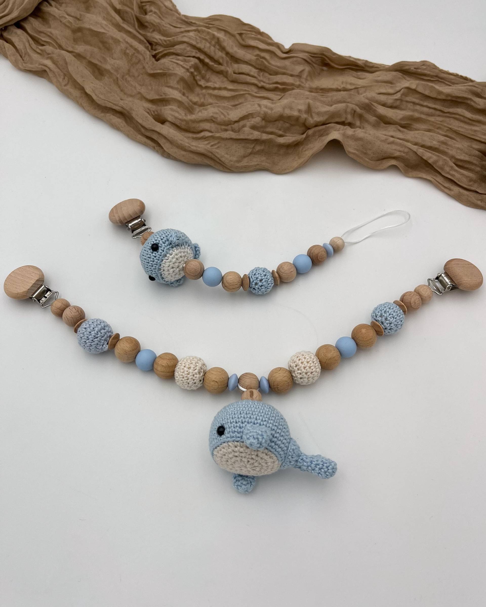 Handgemachtes Baby-Wal-Set | Schnullerkette, Kinderwagenkette Personalisierbar Mit Namen Oder Buchstaben Geschenk Zur Geburt Name Handgemachtes Baby-Wal-Set | Schnullerkette, Kinderwagenkette Personalisierbar Mit Namen Oder Buchstaben Geschenk Zur Geburt Name von Etsy - WunderherzchenbyAnja