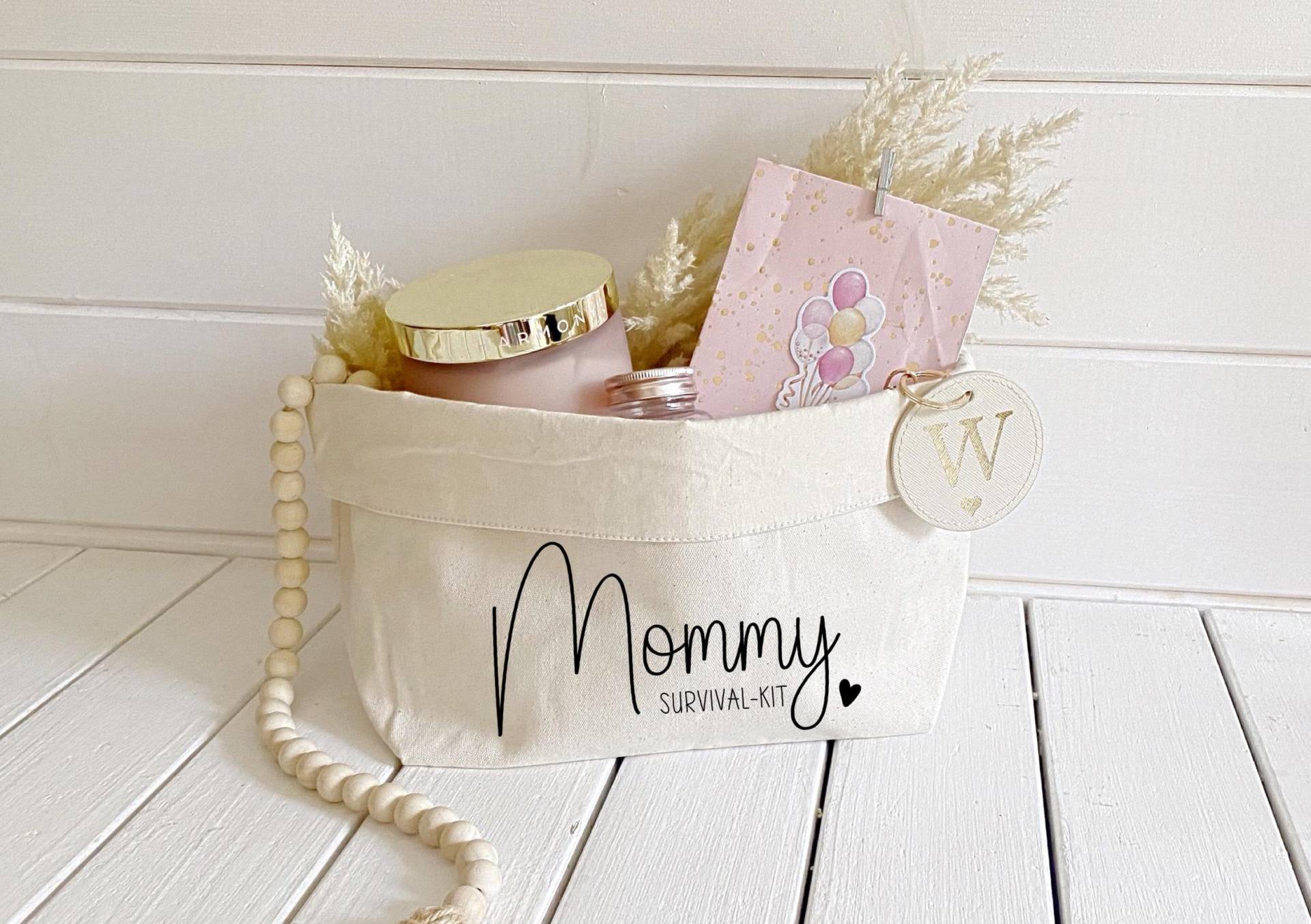 Geschenkkörbchen - Mami Survival-Kit Für Werdende Mütter, Deine Freundin, Als Geschenk Zur Geburt Mutter, Survival Kit Mama Geschenkkörbchen - Mami Survival-Kit Für Werdende Mütter, Deine Freundin, Als Geschenk Zur Geburt Mutter, Survival Kit Mama von Etsy - WunderlichWohnen