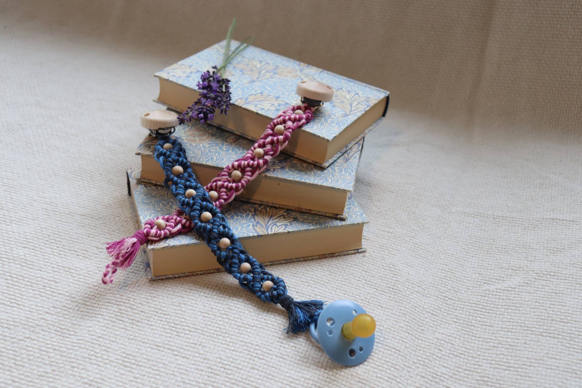Makramee-Schnullerkette Makramee-Schnullerkette von Etsy - Wunschefuchs