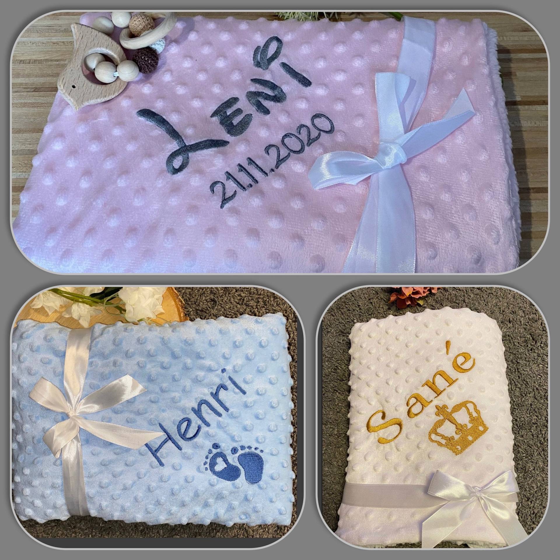 Babydecke „ Kuschelliebe" Personalisierbar Mit Namen Und Weiteren Daten - Decke Babydecke „ Kuschelliebe" Personalisierbar Mit Namen Und Weiteren Daten - Decke von Etsy - Wuselwind