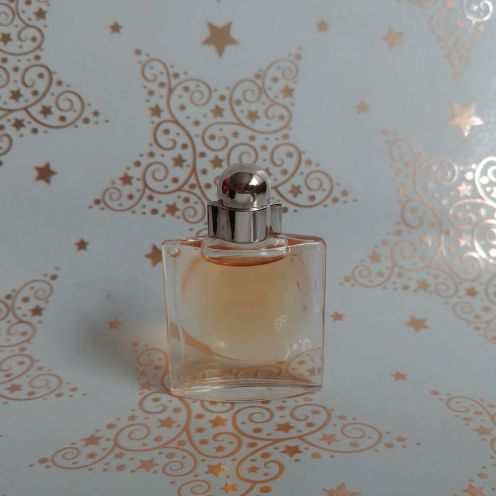 Miniatur Azzura Von Loris Azzaro, 5 Ml Eau De Toilette 1999 Miniatur Azzura Von Loris Azzaro, 5 Ml Eau De Toilette 1999 von Etsy - Xoxiane