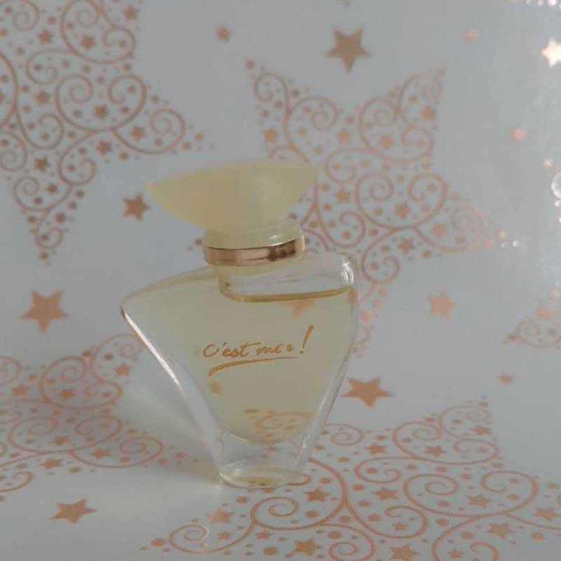 Miniatur C'est Moi Von Avon, 4 Ml Eau De Toilette 1992 Miniatur C'est Moi Von Avon, 4 Ml Eau De Toilette 1992 von Etsy - Xoxiane