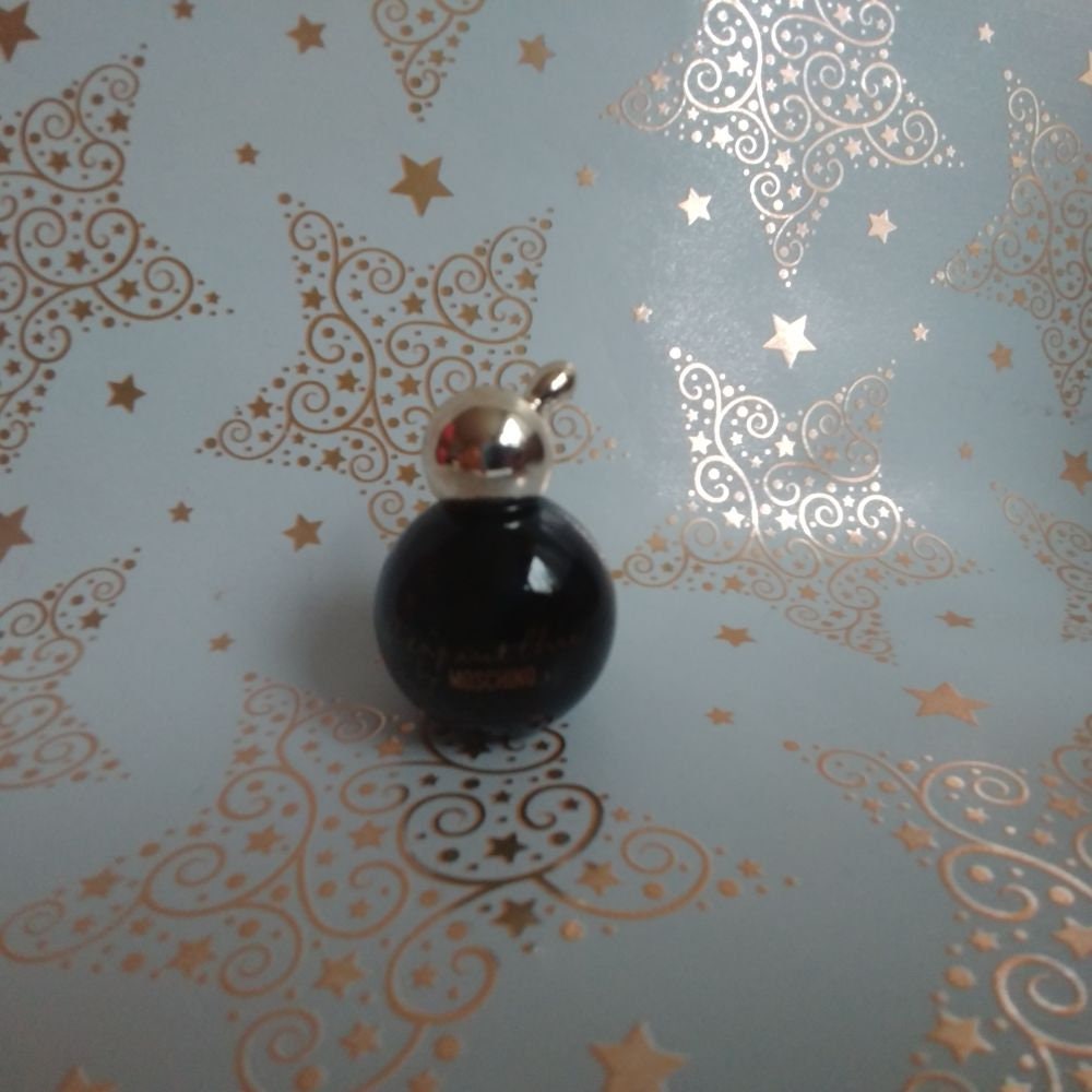 Miniatur Cheap & Chic Von Moschino, 4, 9 Ml Eau De Toilette 1995 Miniatur Cheap & Chic Von Moschino, 4, 9 Ml Eau De Toilette 1995 von Etsy - Xoxiane