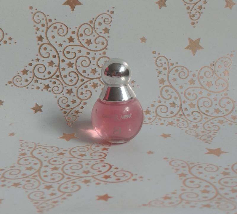 Miniatur Chiara Ambra 8 Von B. Ambra, 6 Ml Eau De Parfum von Etsy - Xoxiane
