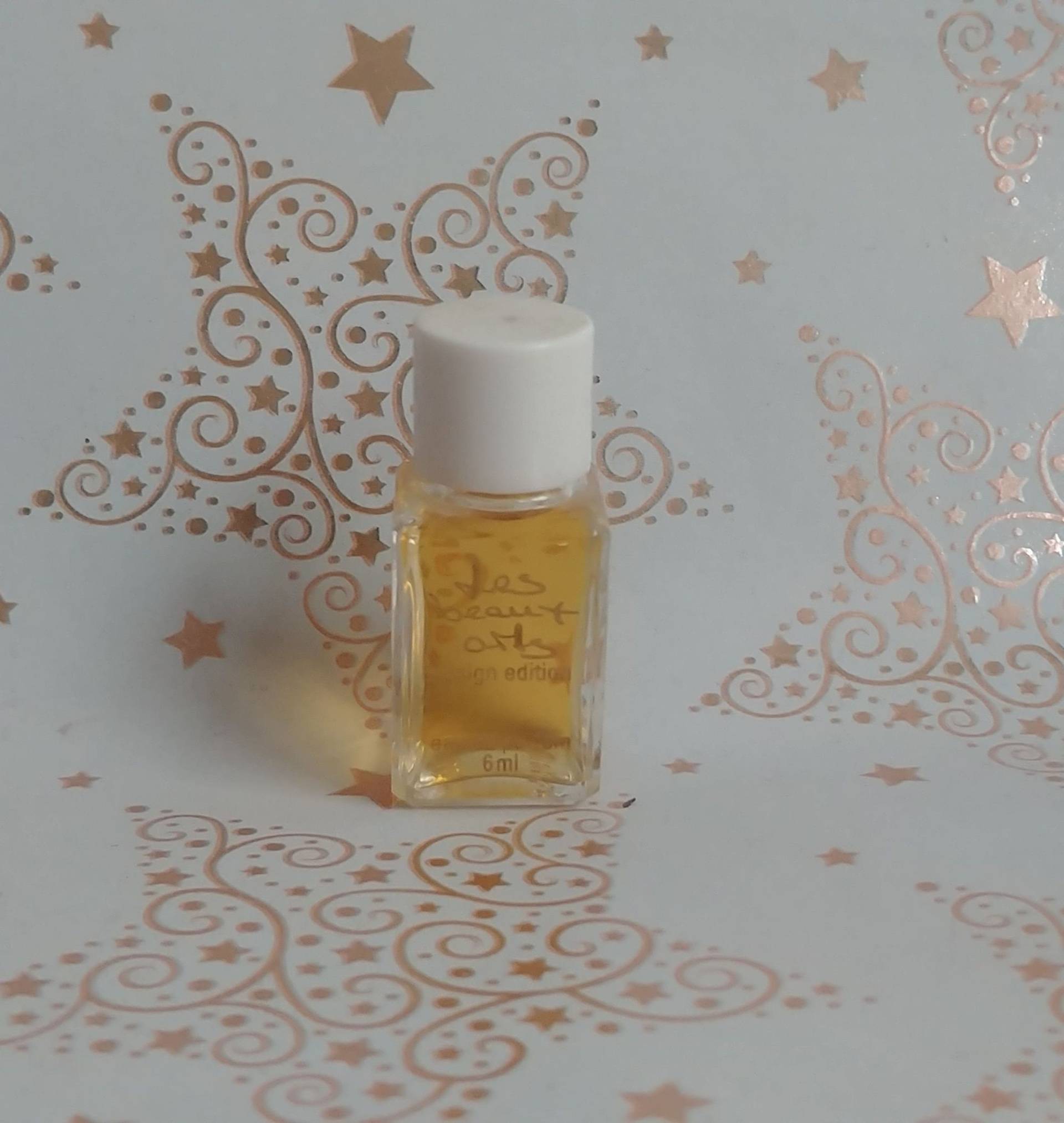 Miniatur Design Edition Von Les Beaux Arts, 6 Ml Eau De Parfum 1993 von Etsy - Xoxiane