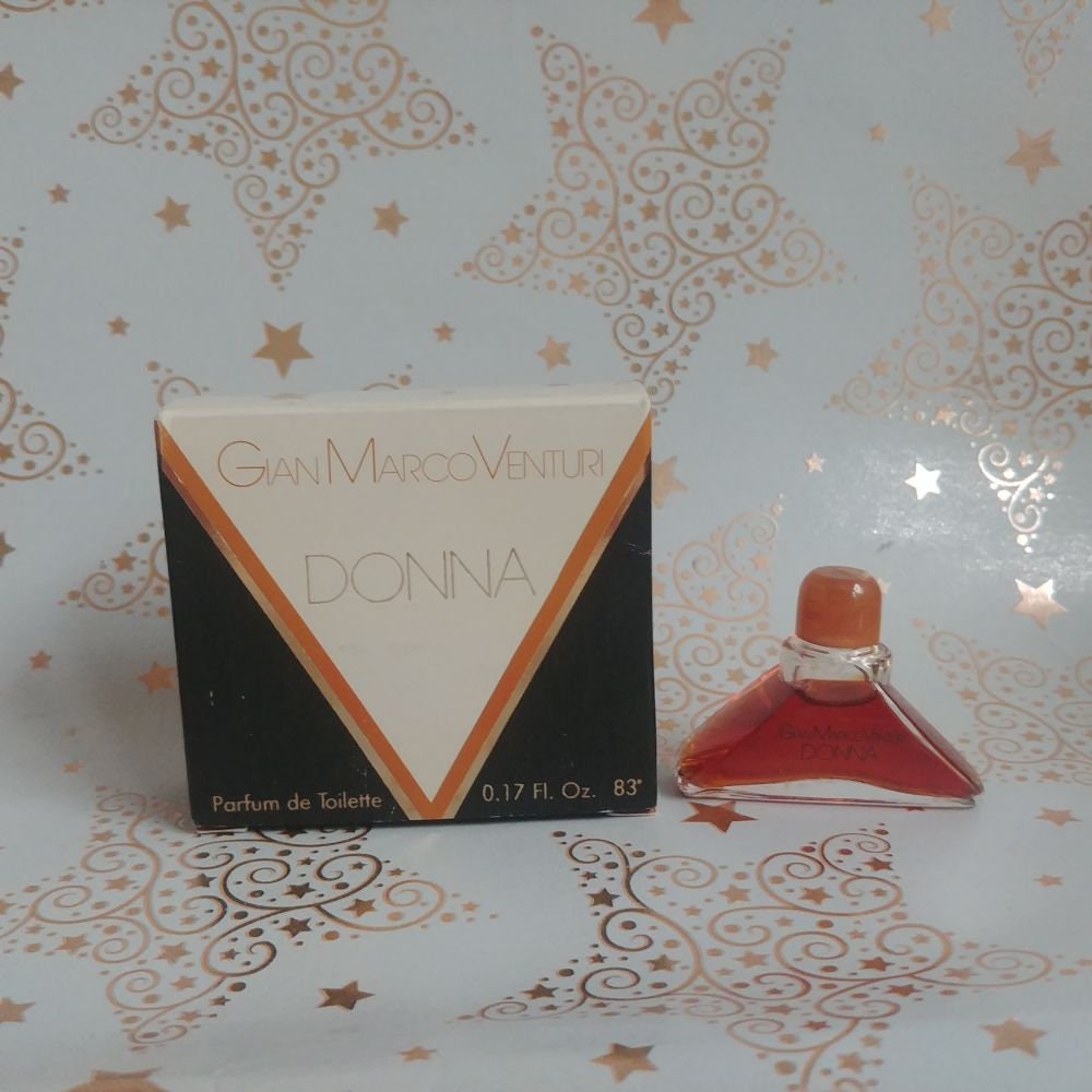 Miniatur Donna Venturi Von Gian Marco Venturi, 5 Ml Parfum De Toilette, Mit Box 1999 Miniatur Donna Venturi Von Gian Marco Venturi, 5 Ml Parfum De Toilette, Mit Box 1999 von Etsy - Xoxiane