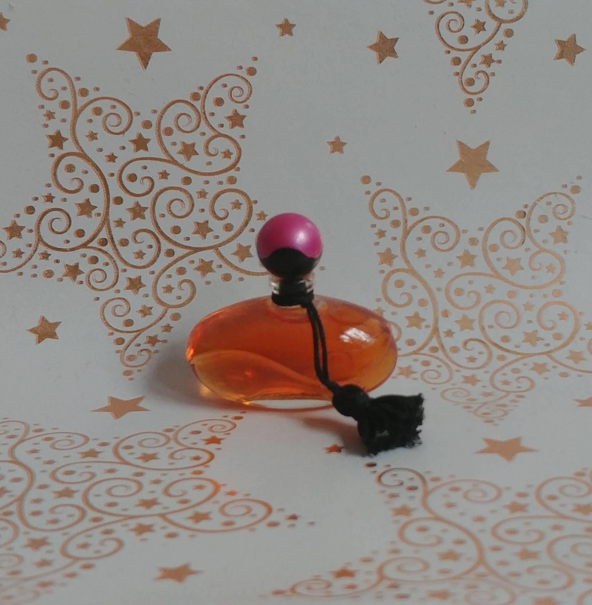 Miniatur Far Away Von Avon, 5 Ml Eau De Parfum 1994 Miniatur Far Away Von Avon, 5 Ml Eau De Parfum 1994 von Etsy - Xoxiane