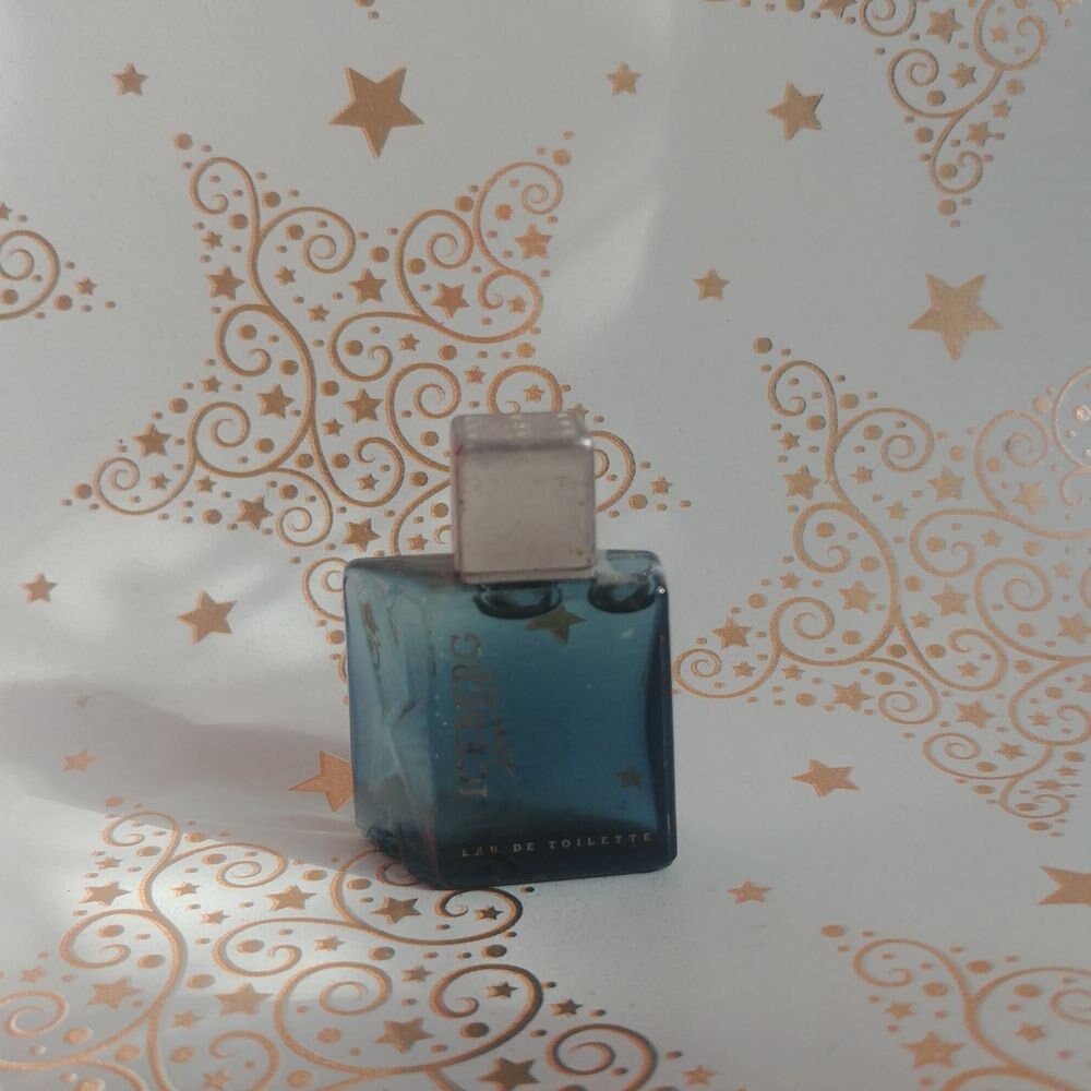 Miniatur Iceberg Homme Von Iceberg, 4, 5 Ml Edt, 1990 Miniatur Iceberg Homme Von Iceberg, 4, 5 Ml Edt, 1990 von Etsy - Xoxiane