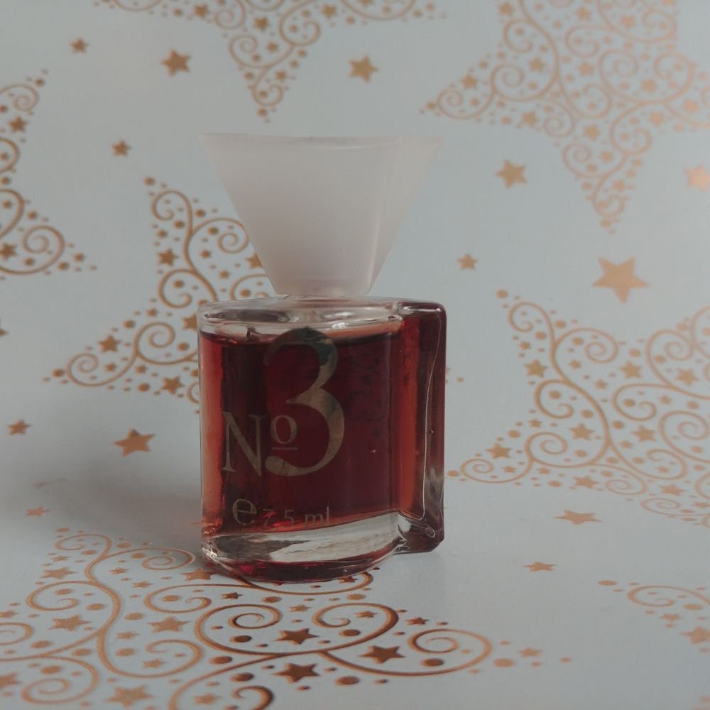 Miniatur Lr No. 3 Von International, 7, 5 Ml Eau De Parfum von Etsy - Xoxiane