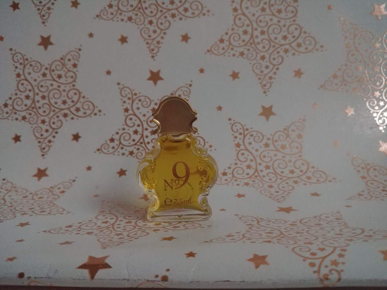 Miniatur Lr No. 9 Von International, 7, 5 Ml Eau De Parfum Miniatur Lr No. 9 Von International, 7, 5 Ml Eau De Parfum von Etsy - Xoxiane