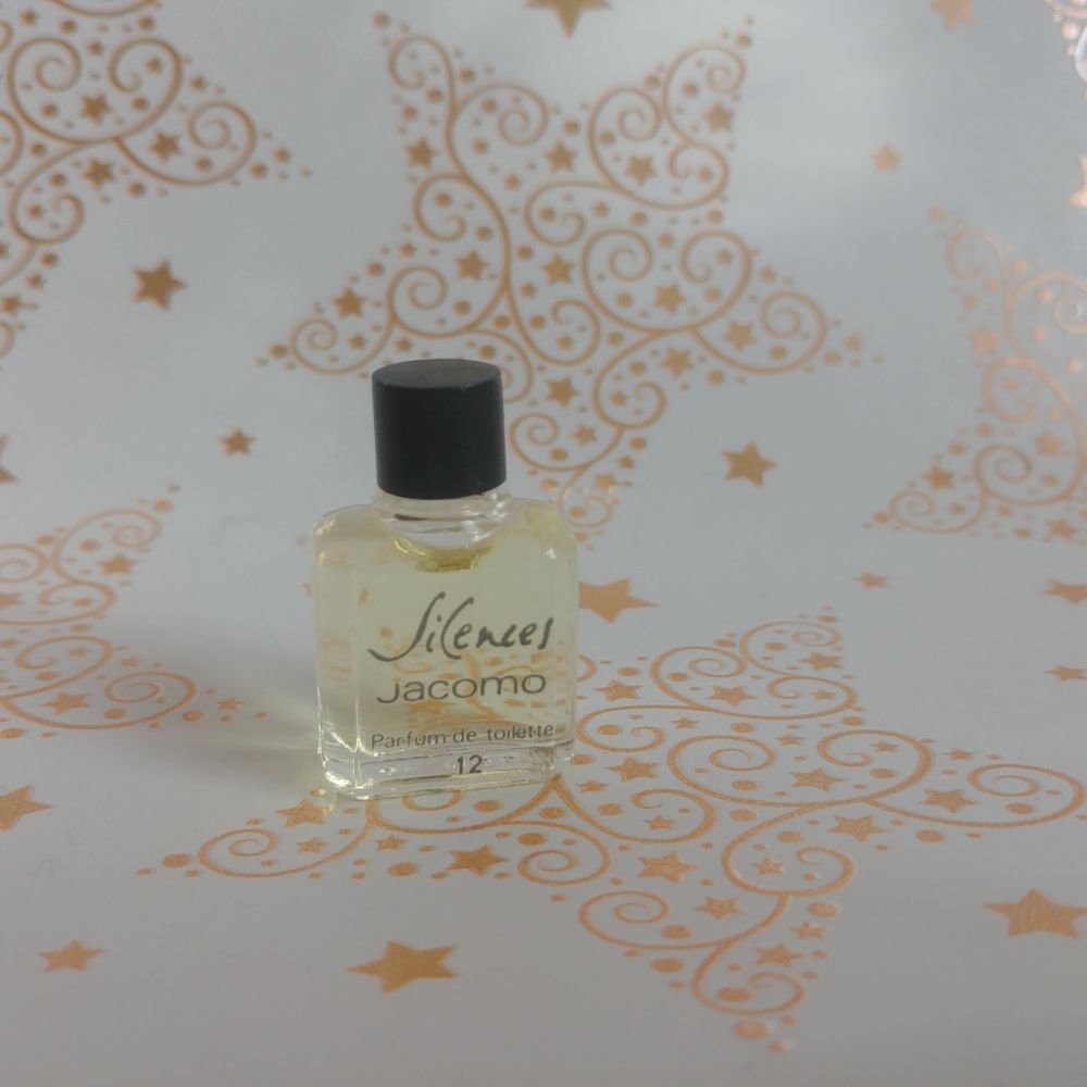 Miniatur Silences Von Jacomo, 2, 5 Ml Parfum De Toilette 1978 Miniatur Silences Von Jacomo, 2, 5 Ml Parfum De Toilette 1978 von Etsy - Xoxiane