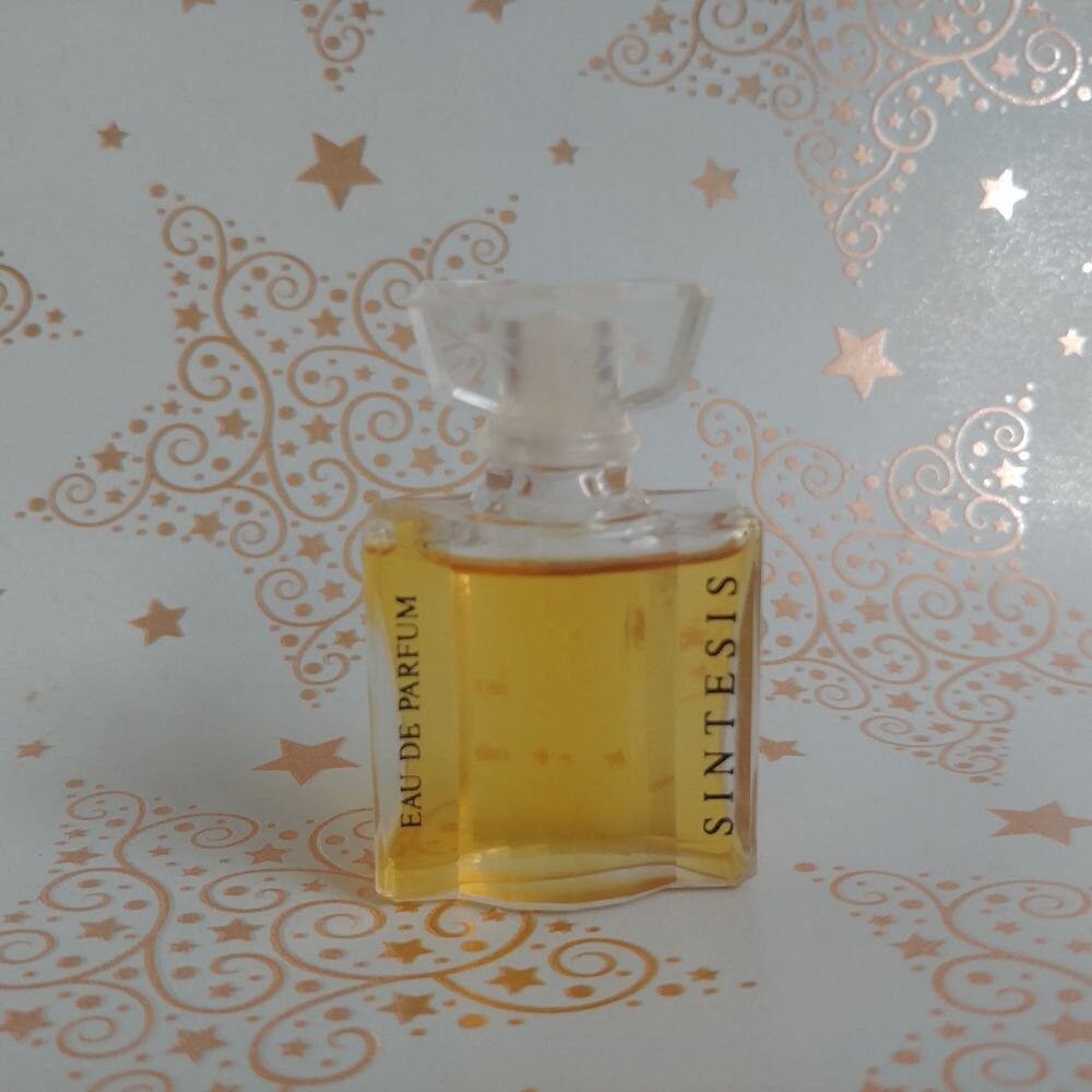 Miniatur Sintesis Von Invesgen, 7, 5 Ml Eau De Parfum 1992 Miniatur Sintesis Von Invesgen, 7, 5 Ml Eau De Parfum 1992 von Etsy - Xoxiane